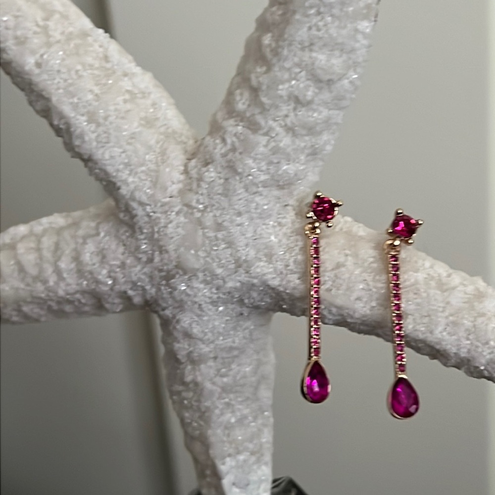 Pretty Magenta Rhinestone Post Earrings With Dangly Rhinestone Bar